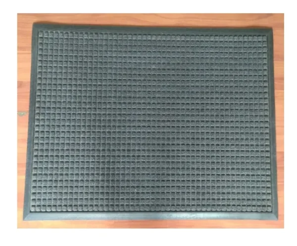 PISO FELPUDO TIPO ALFOMBRA 60X90 CON BORDE DE GOMA GRIS/NEG