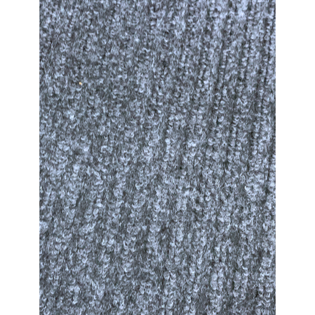 Piso Alfombra Rollo Ranurado 3 mm Espesor x 1,2 m Ancho x 10 m Negro/Gris